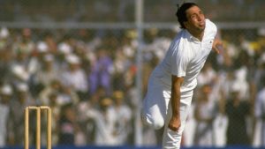 30 Oct 1987: Abdul Qadir of Pakistan bowls during the World Cup Match against the West Indies at the National Stadium in Karachi, Pakistan. Mandatory Credit: Allsport UK /Allsport