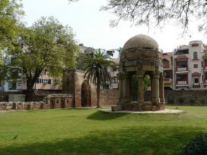 tomb-in-garden