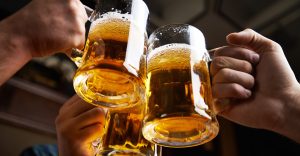 men-avoid-drinking-beer-5784398