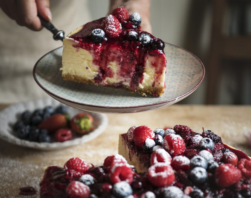 Fresh berry cheescake food photography recipe idea
