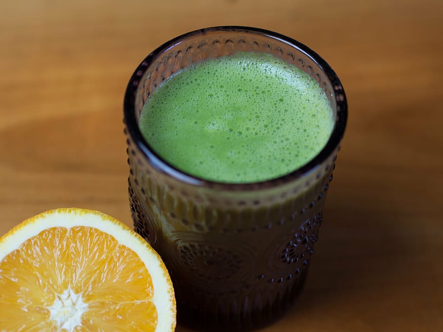 green smoothie juice mixed drink drink