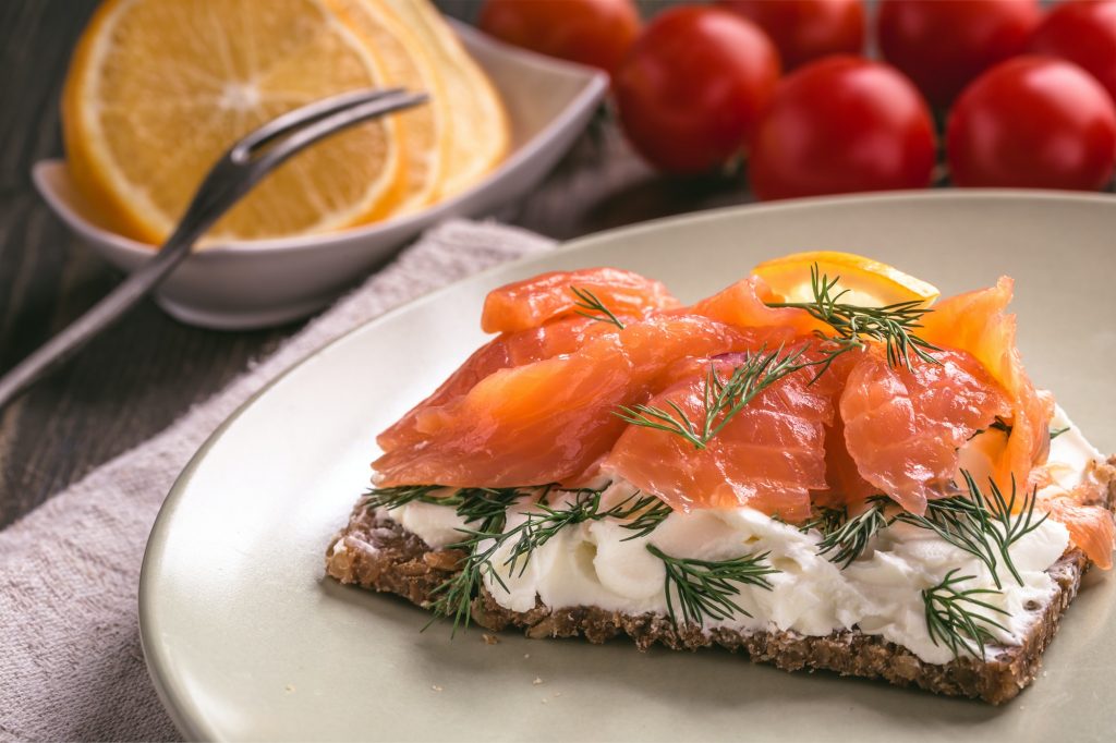 Smoked salmon sandwich with cream cheese