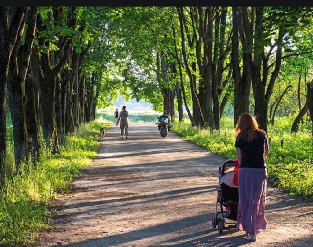 Care after c-section by walking