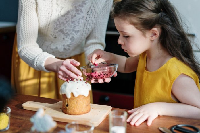 Baking cake