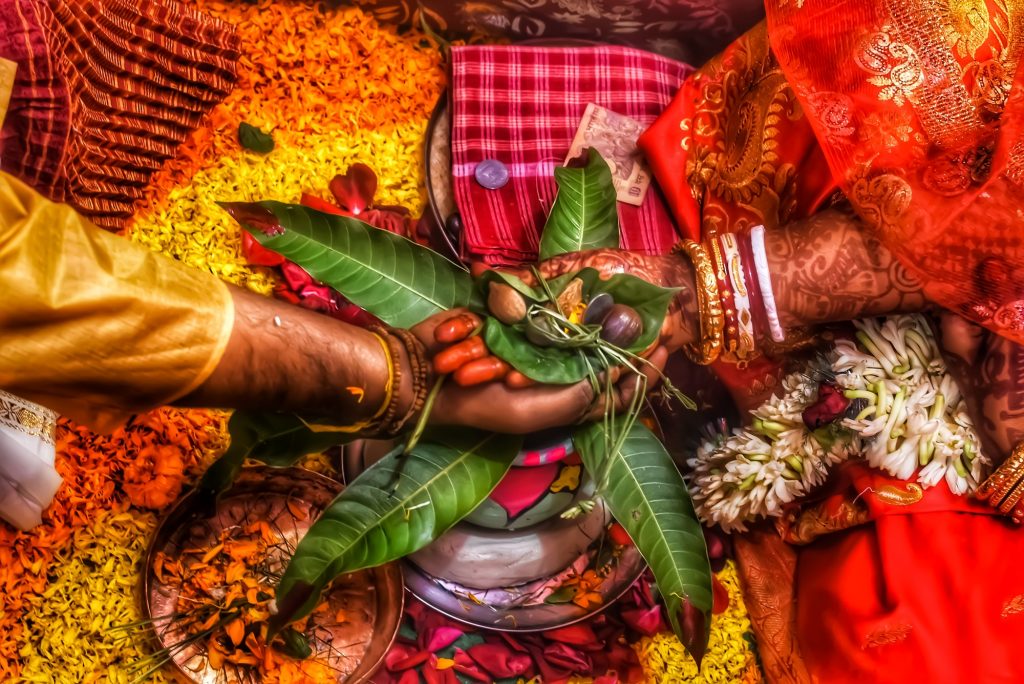 Indian Hindu Bengali marriage ritual...