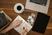 50 Easy Journal Prompts for Beginners to Start Your Journaling Journey journaling prompts for beginners